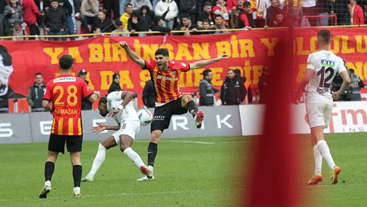 Kayserispor farkı açıyor! Küme düşme hattından uzaklaşıyor