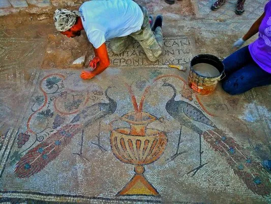 Karadeniz’in Zeugması Hadrianoupolis Antik Kenti mozaiklerle tanınacak