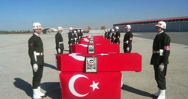 Türkiye Şemdinli şehitlerini uğurladı