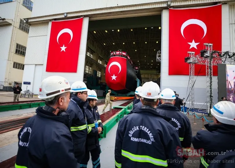 Türkiye için tarihi gün! ’Piri Reis’ denizaltısı suyla buluştu