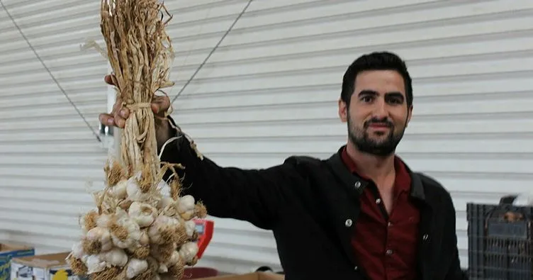 Kırşehir semt pazarının en pahalı sebzesi rekor fiyatla sarımsak oldu