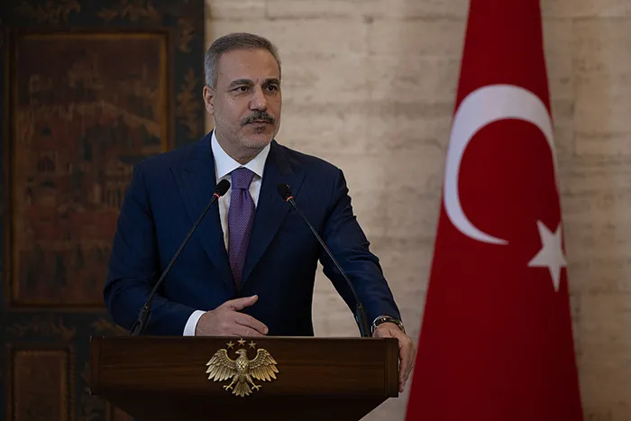 bakan-fidan-suriyede-baskan-erdogan-sami-ziyaret-edecek-1789309175252.jpg Bakan Fidan Şam'da duyurdu: Başkan Erdoğan Suriye'yi ziyaret edecek