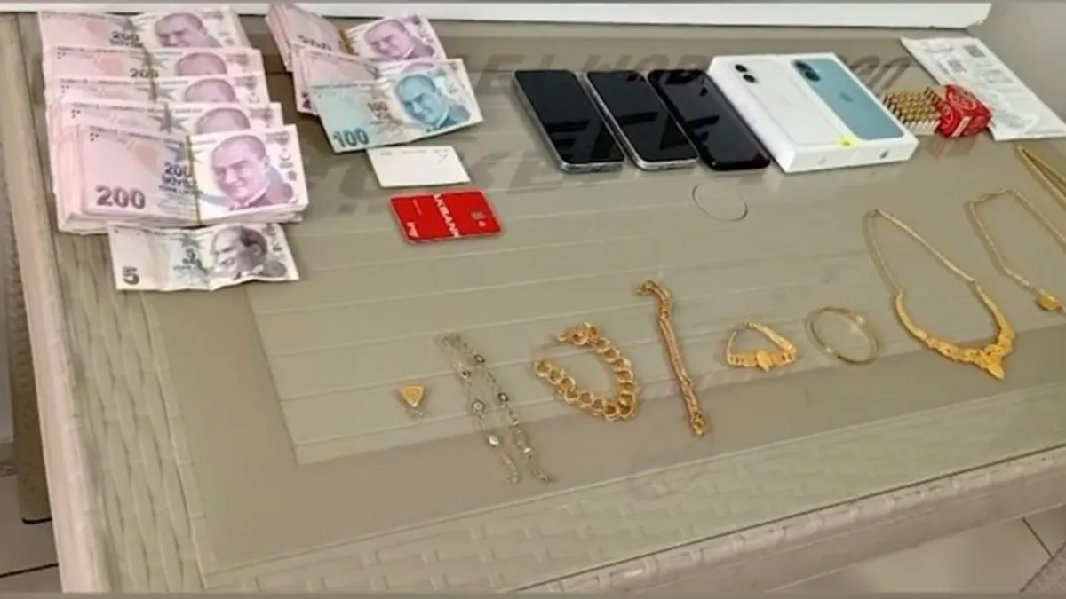 Antalya'da telefon dolandırıcılarından akılalmaz vurgun! Altın para ne varsa aldılar, Giresun'da yakalandılar!