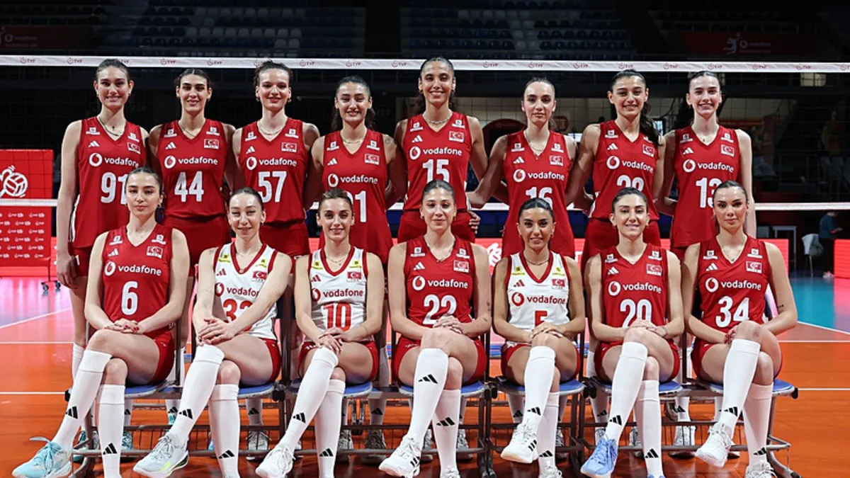 A Milli Kadın Voleybol Takımı, İtalya'ya 3-1 mağlup oldu A Milli Kadın Voleybol Takımı, İtalya'ya 3-1 mağlup oldu
