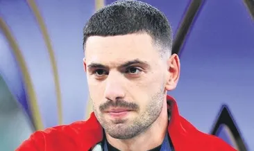 Demiral’dan şehit ailelerine jest