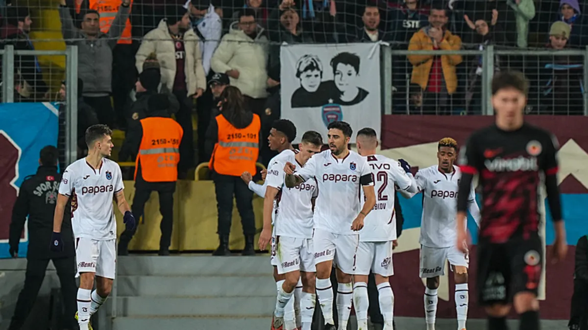 Trabzonspor yenilmezlik serilerini yeni yıla taşıyamadı