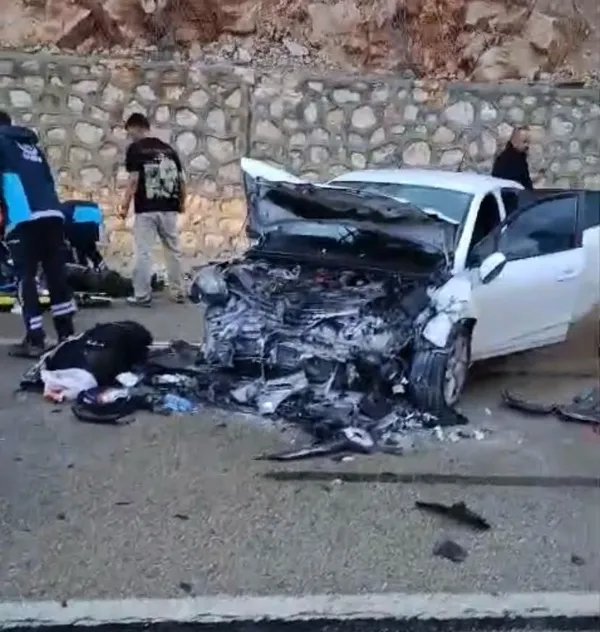akcadag-develi-mevkiinde-trafik-kazasi-9-yarali-1779557185683.jpg