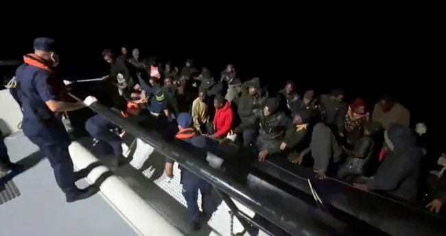 Marmaris açıklarında 47 düzensiz göçmen kurtarıldı Marmaris açıklarında 47 düzensiz göçmen kurtarıldı