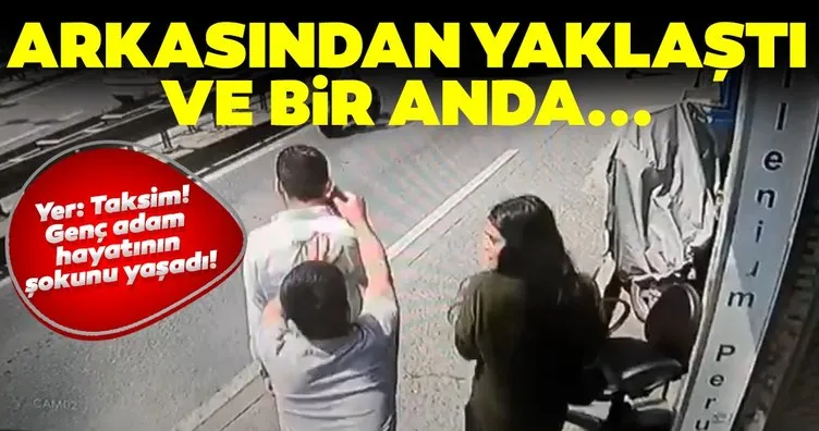 Taksim’de yürüyen vatandaşa kapkaç şoku! Kulağındaki telefonu çaldılar
