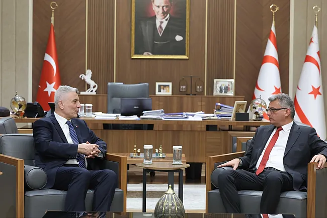 bakan-bolat-kktc-ile-her-zaman-omuz-omuzayiz-1768933932207.jpg Bakan Bolat: