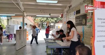 Meksika’da devlet başkanlığı seçimi için oy verme işlemi başladı | Video