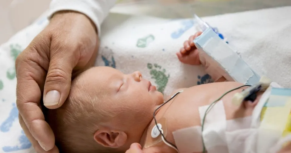 premature bebeklerde akciger ve kalp sorununa dikkat bebek haberleri