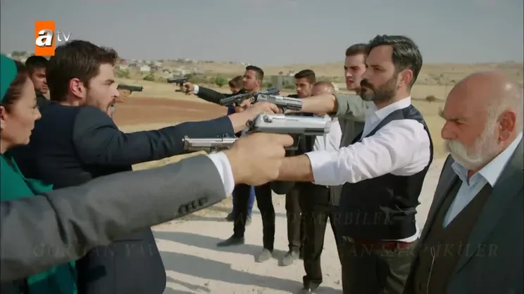 Hercai 16. bölümde silahlar çekildi! Reyyan nerede, ne yaptın karıma?