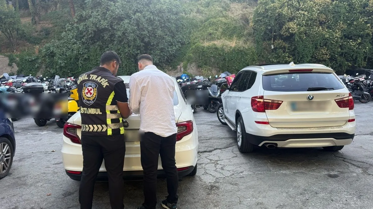Beşiktaş’ta yol kavgasında cam yumruklayan şüpheliler yakalandı