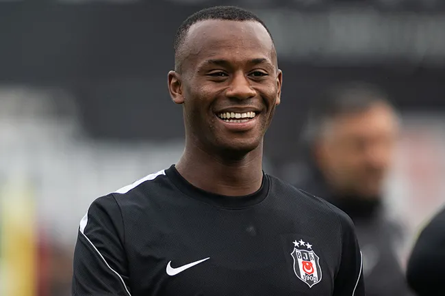 besiktasta-trabzonspor-macinda-savunma-degisecek-1792304472747.jpg