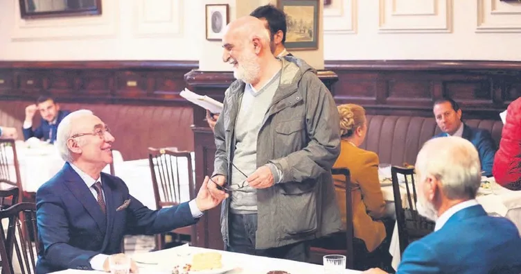 Efsane ikili yıllar sonra aynı karede