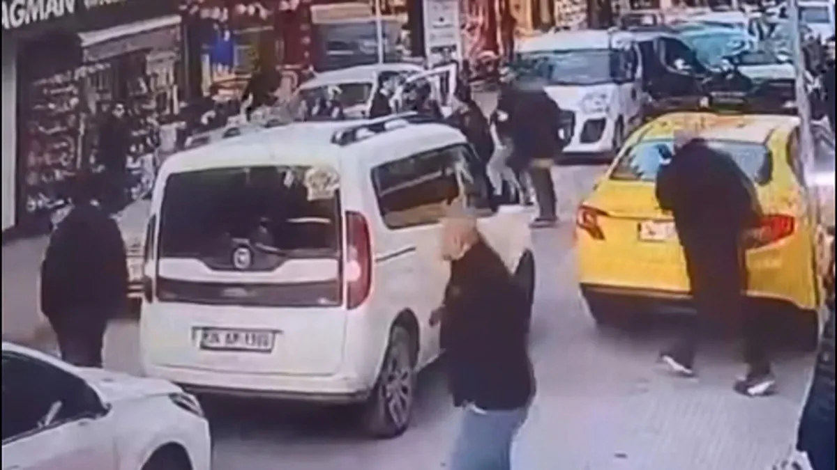 Bahçelievler’de park yeri kavgasında ağır yaralandı: Taksici tutuklandı! Bahçelievler’de park yeri kavgasında ağır yaralandı: Taksici tutuklandı!