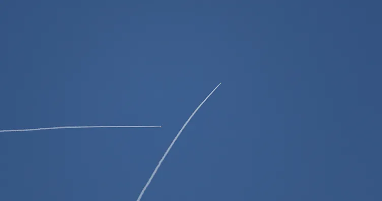 SON DAKİKA| İran’dan füze saldırısı: Netanyahu’nun ofisi hedef alındı