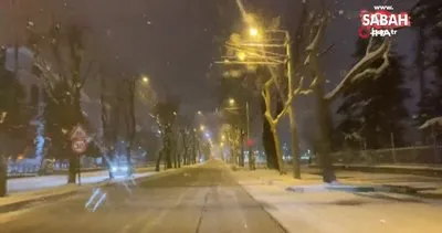 Bursa kent merkezinde kar kalınlığı 14 santimetreyi buldu | Video