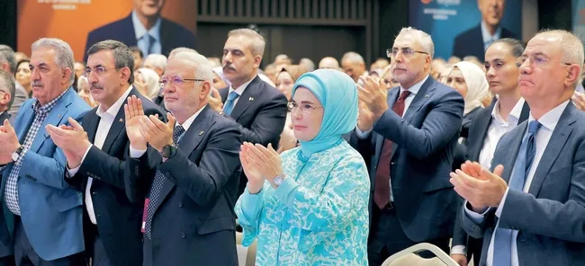 sadece-86-milyonun-degil-ummetin-umuduyuz-1782681724090.jpeg