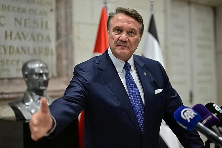 Son dakika haberleri: Beşiktaş’ta peş peşe istifalar! Hasan Arat da görevini bıraktı...