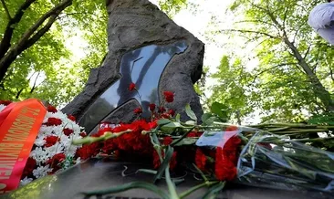 Nâzım Hikmet mezarı başında anıldı