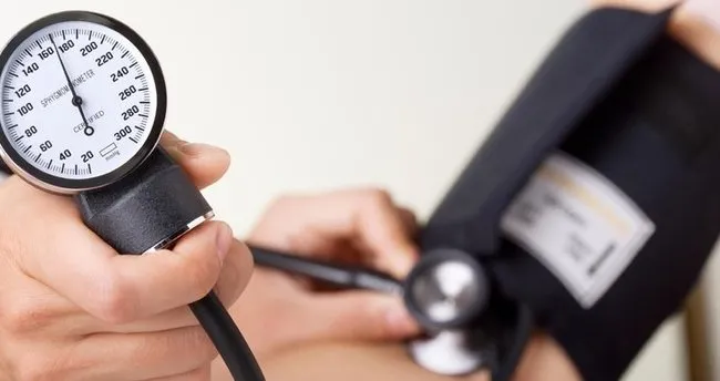 yuksek tansiyon belirtileri nelerdir ve nasil duser hipertansiyona ne iyi gelir saglik haberleri