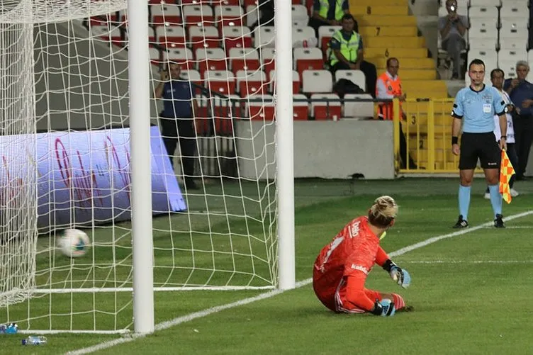 Erman Toroğlu Gazişehir - Beşiktaş maçını yorumladı