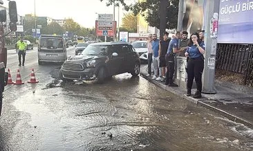 Beşiktaş'ta otomobil yangın musluğuna çarptı! Cadde göle döndü #istanbul