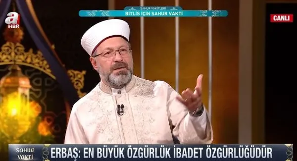 Son dakika! Diyanet İşleri Başkanı Prof. Dr. Ali Erbaş: 88 yıllık ayrılıktan sonra Ayasofya teravihlerine kavuştu