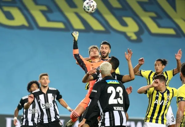 Fenerbahçe'nin eski yıldızı Tuncay Şanlı Beşiktaş mağlubiyetinin sorumlusunu açıkladı!