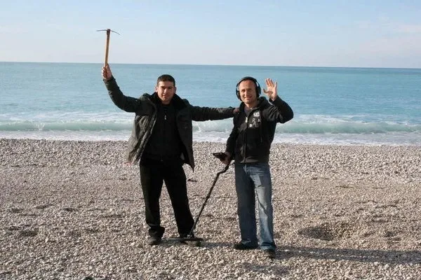 Ölüdeniz'de altınlar karaya vurdu