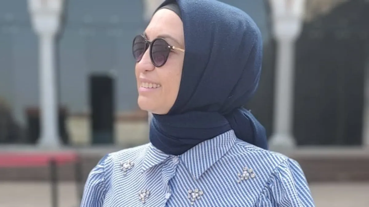 Sosyal Bilgiler Öğretmeni Nagihan Ölmez, Kıbrıs konusunu kitaplaştırdı