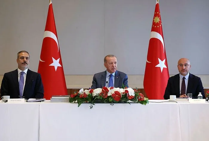 baskan-erdogan-bmde-reform-sozlerini-abdde-yineledi-5-ulkenin-keyfi-cikarlari-dunyayi-yok-sayiyor-1727067938659.jpg