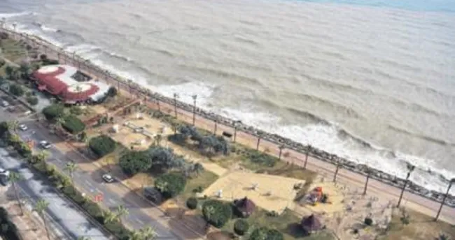 Miray’ı dere yuttu Soner’i deniz aldı