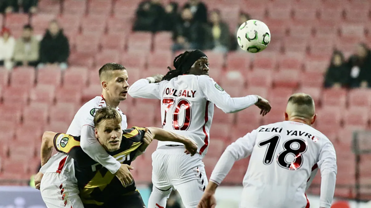 RAYO VALLECANO SAMSUNSPOR CANLI | Samsunspor, Rayo Vallecano karşısında! İşte Thorsten Fink’in 11’i… RAYO VALLECANO SAMSUNSPOR CANLI | Samsunspor, Rayo Vallecano karşısında! İşte Thorsten Fink’in 11’i…