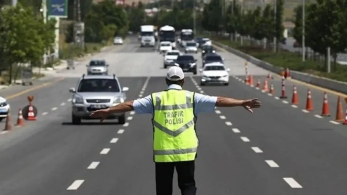 İstanbullular dikkat! Bu yollar trafiğe kapatıldı İstanbullular dikkat! Bu yollar trafiğe kapatıldı