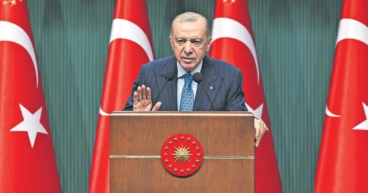 Birbirlerini övenler gırtlak gırtlağa