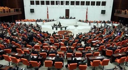 Devlet adamlarının maaşları