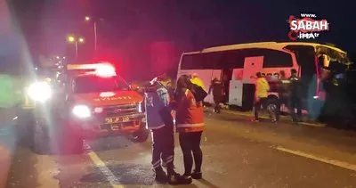 Kayseri’de kontrolden çıkan yolcu otobüsü aydınlatma direğine çarptı: 16 yaralı | Video