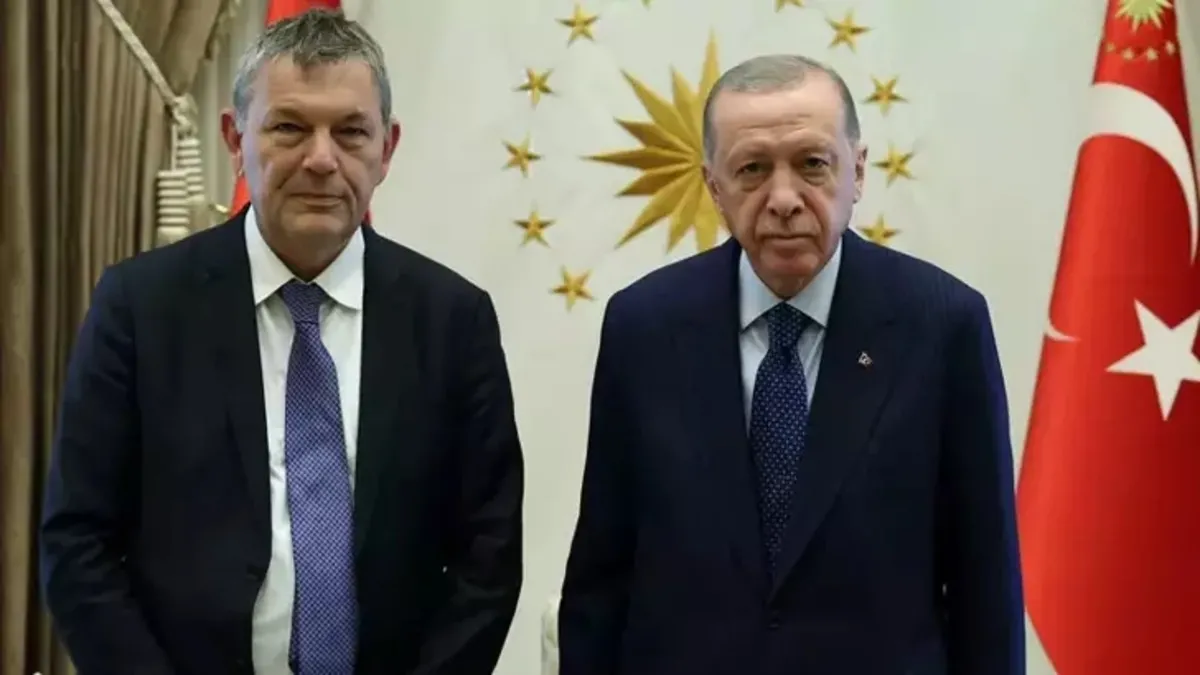 Başkan Erdoğan, UNRWA Genel Komiseri Lazzarini ile görüştü Başkan Erdoğan, UNRWA Genel Komiseri Lazzarini ile görüştü