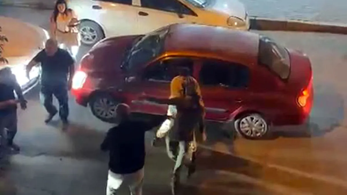 Yol verme tartışmasında kavga etmişlerdi: 2 sürücüye ceza kesildi!