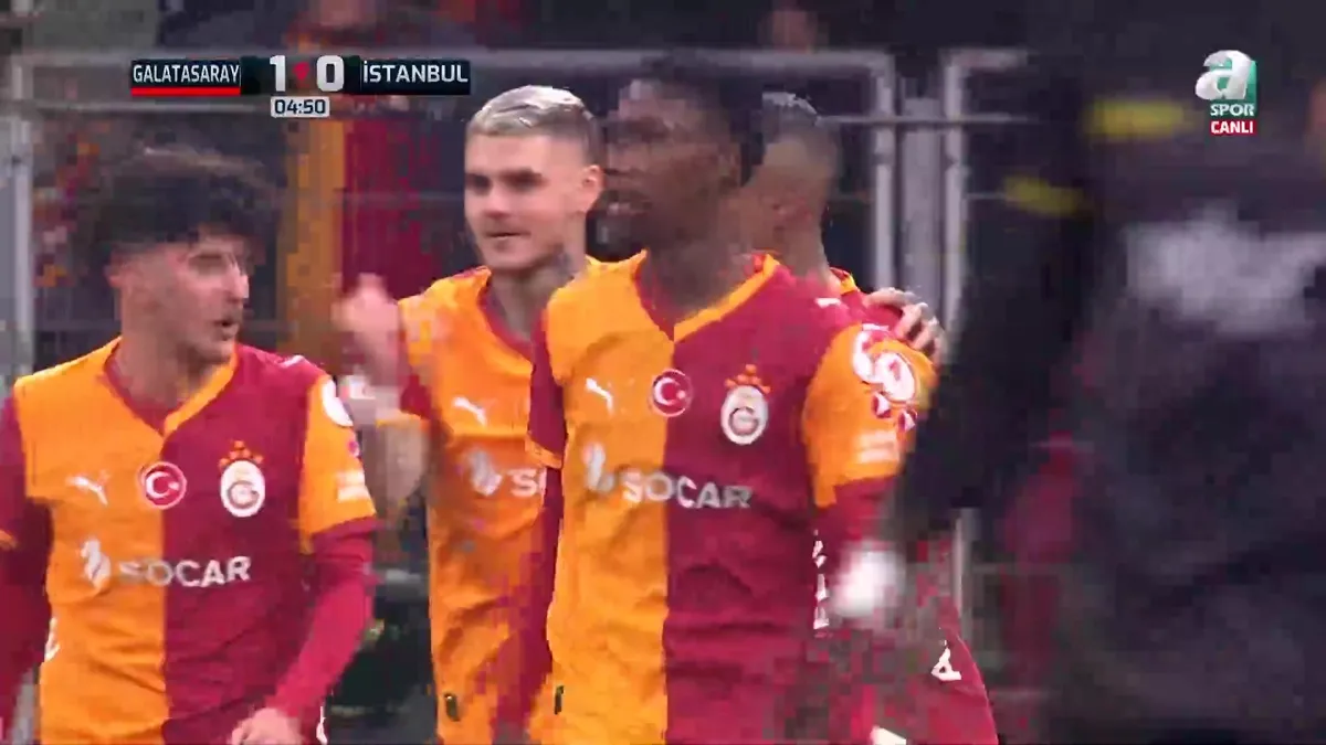 GOL | Galatasaray 1-0 İstanbulspor videosunu izle
