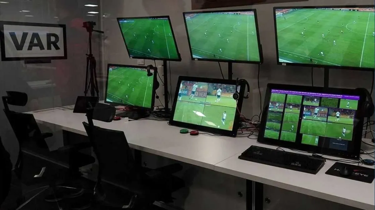 Trabzonspor – Beşiktaş maçının VAR hakemi belli oldu! Trabzonspor – Beşiktaş maçının VAR hakemi belli oldu!