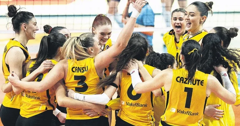 Lider VakıfBank Fenerbahçe’yi yıktı