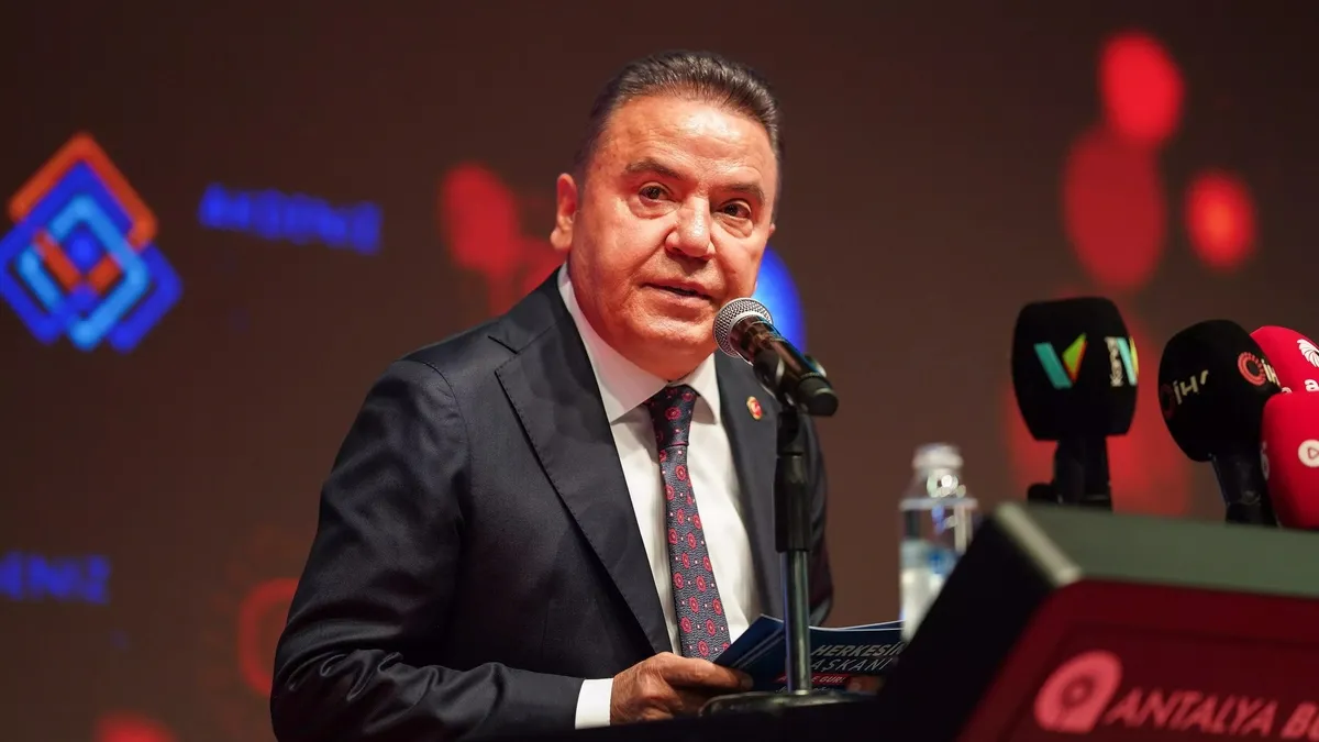 CHP’de adaylığın bedeli 20 milyon euro