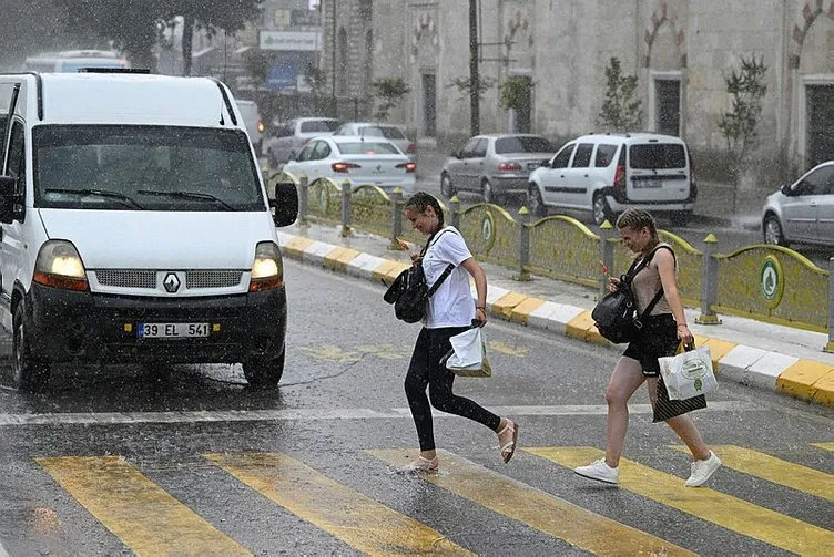 SON DAKİKA: AFAD duyurdu! Türkiye’yi fırtına ve yağış vurdu: 2 ilden acı haber