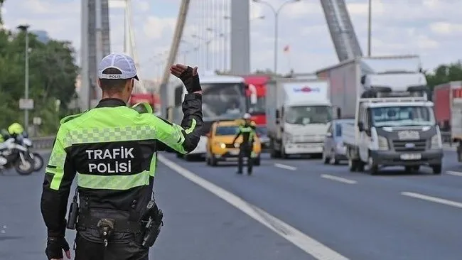 istanbulda-bazi-yollar-19-ve-29-ekimde-trafige-kapatilacak-1760702975710.jpg