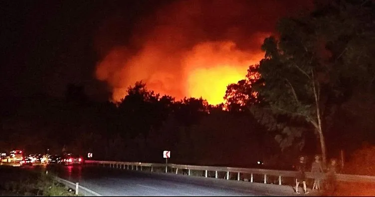 Antalya’nın Kemer ilçesinde orman yangını