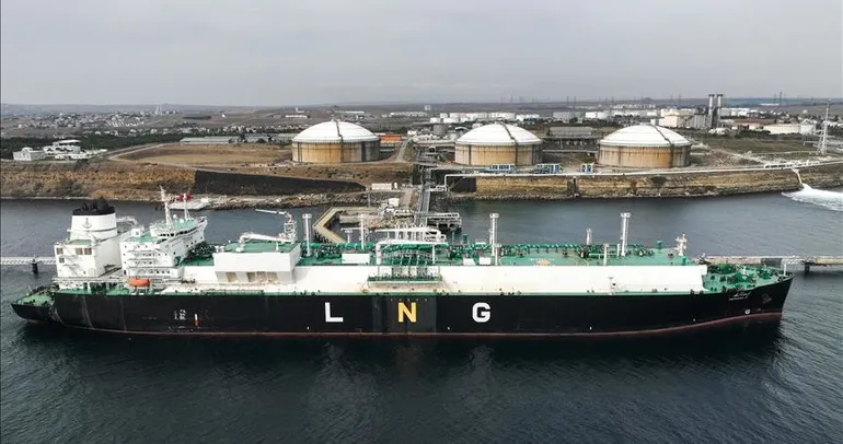 Hürmüz’de Kritik Eşik Aşıldı: LNG Sevkiyatı Yeniden Başladı